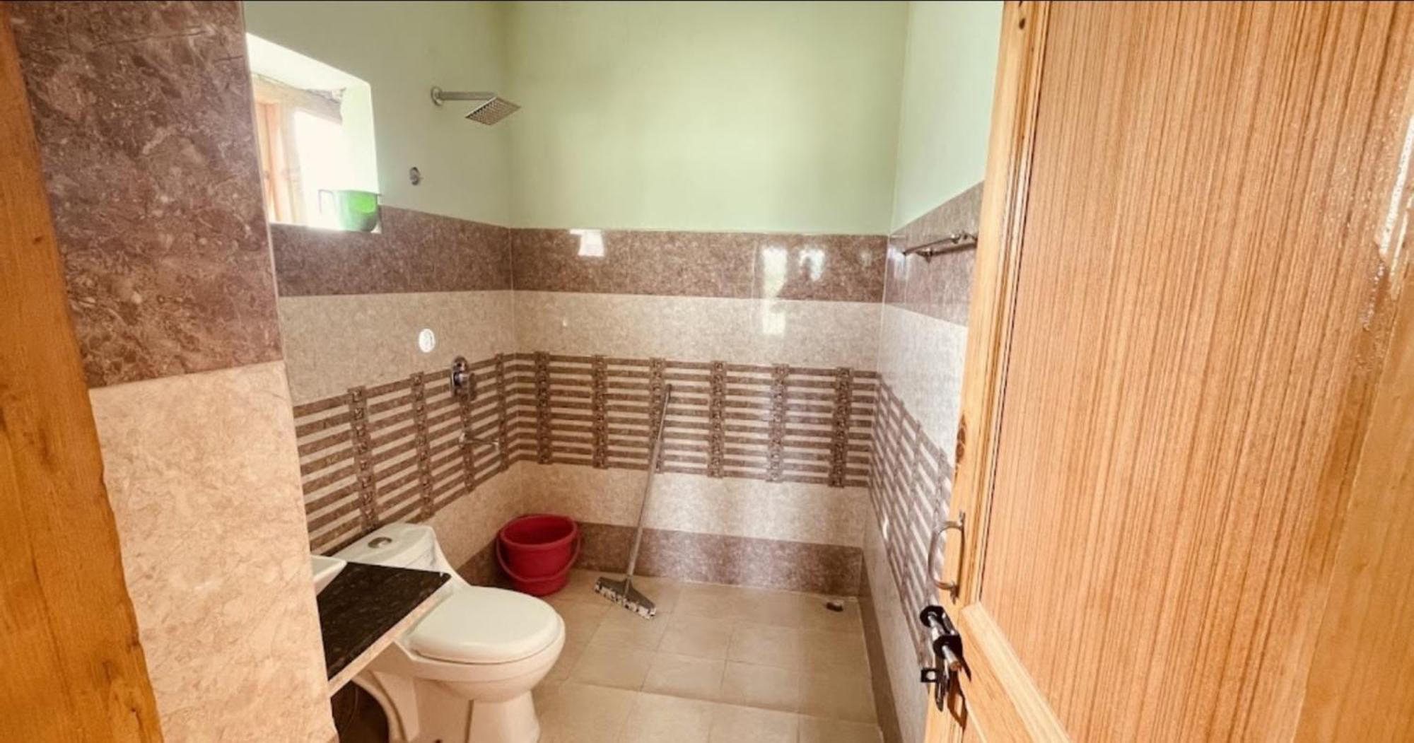 Tih Hotel Jorchung Leh Zewnętrze zdjęcie